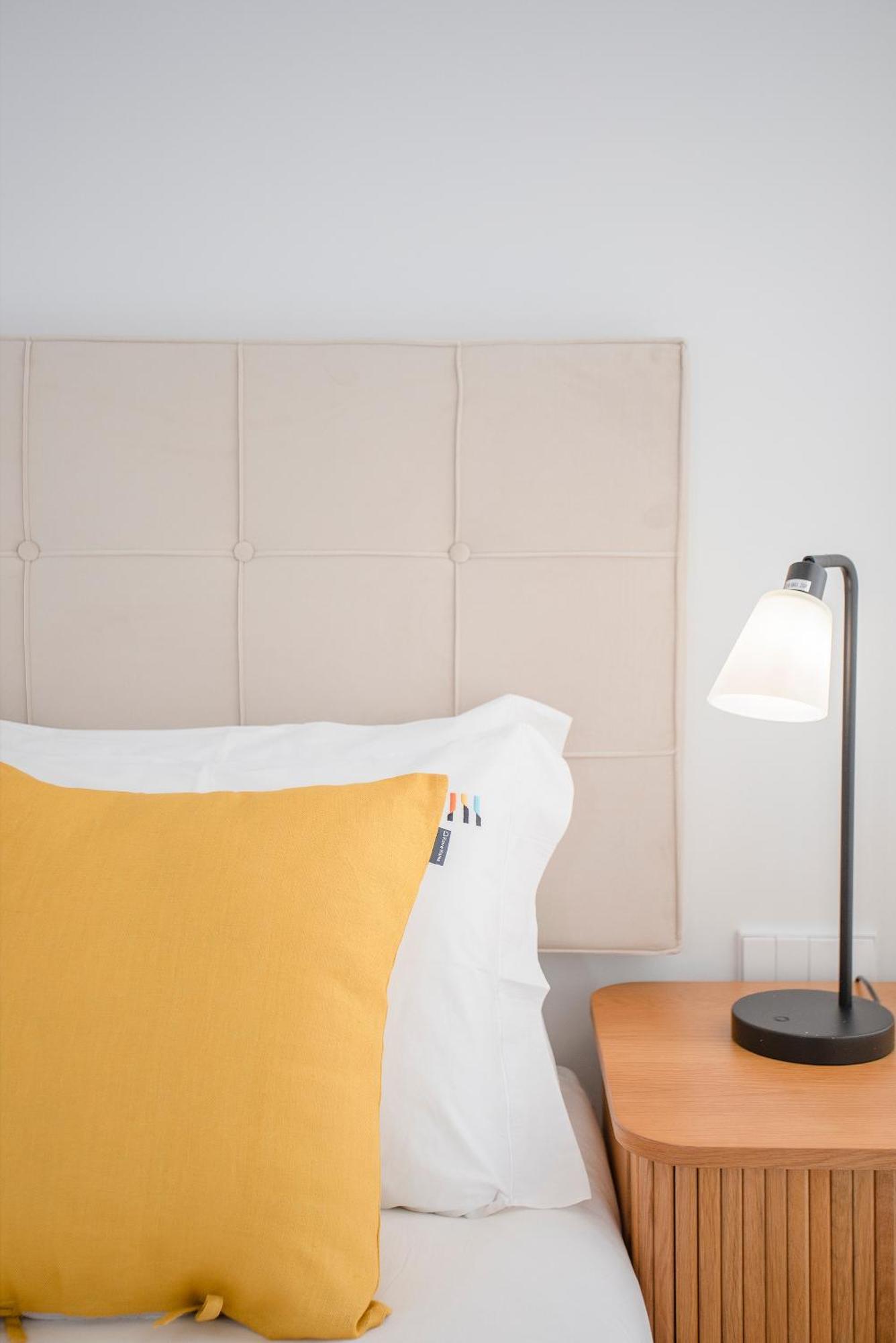 Liiiving In - Modern & Glam J Oporto